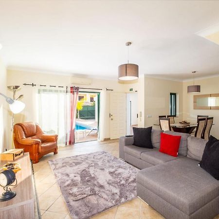 Villa Sequeira - Private Pool - Free Wifi - By Bedzy Albufeira Bagian luar foto