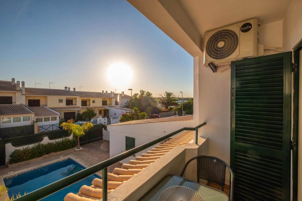 Villa Sequeira - Private Pool - Free Wifi - By Bedzy Albufeira Bagian luar foto