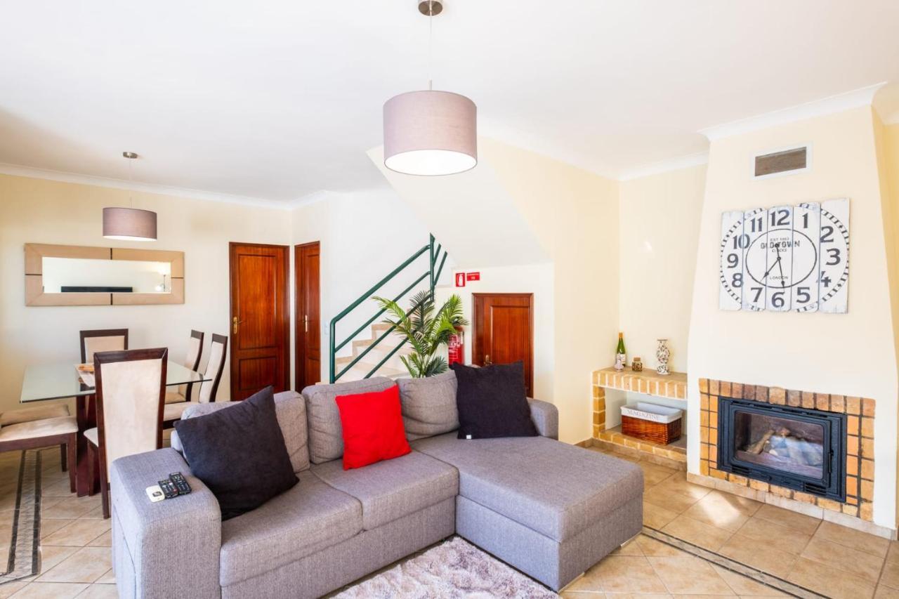 Villa Sequeira - Private Pool - Free Wifi - By Bedzy Albufeira Bagian luar foto