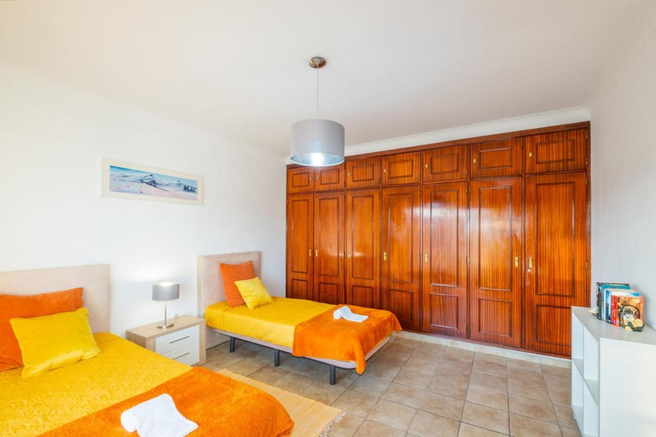 Villa Sequeira - Private Pool - Free Wifi - By Bedzy Albufeira Bagian luar foto
