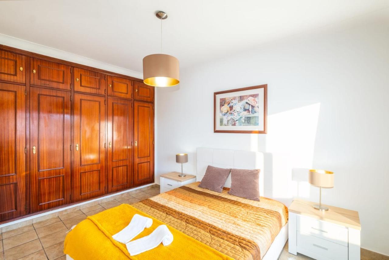 Villa Sequeira - Private Pool - Free Wifi - By Bedzy Albufeira Bagian luar foto